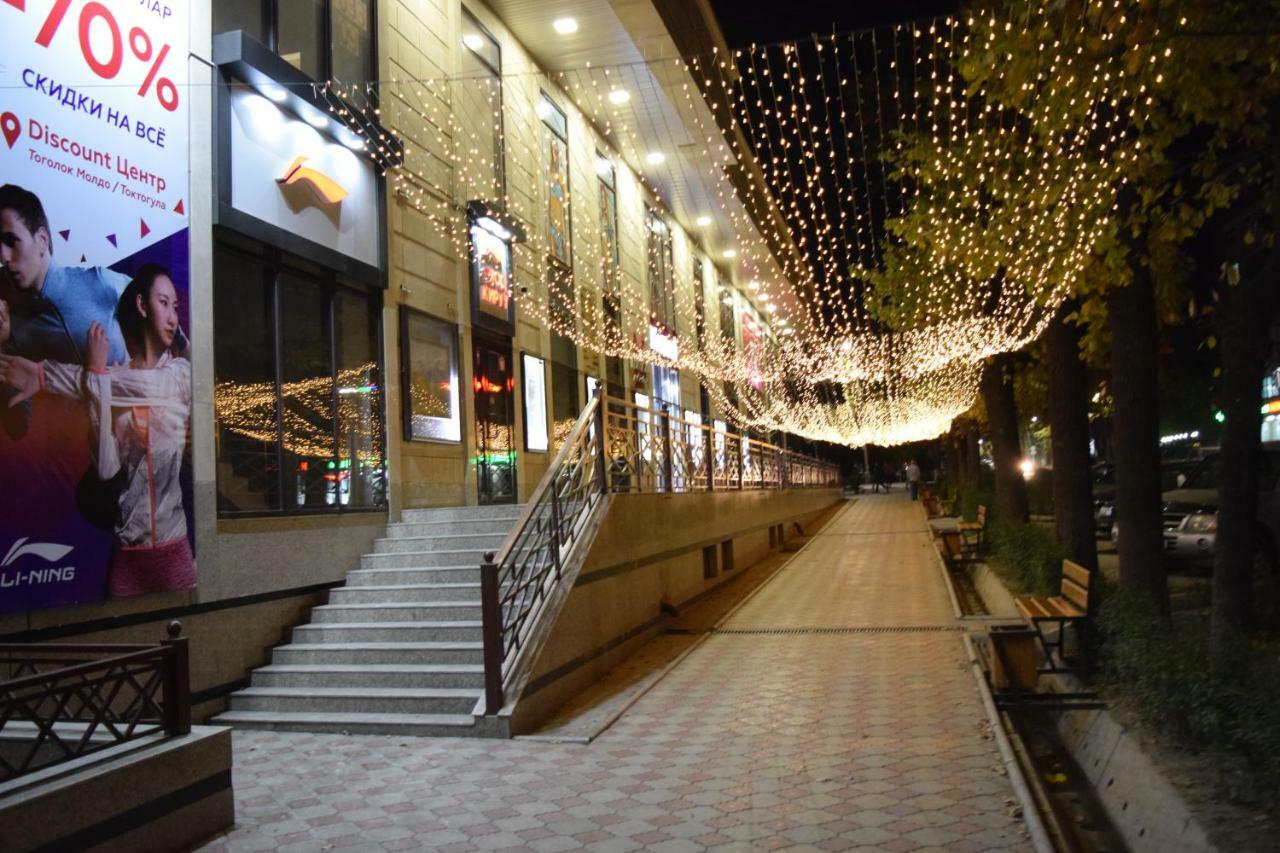 Comfort Apartment Bishkek Bagian luar foto